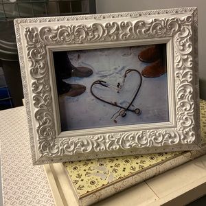 White 5x7 Frame shabby chic distressed